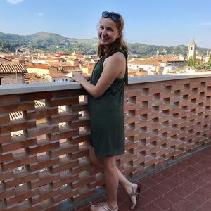 Meet your Posher, Alli